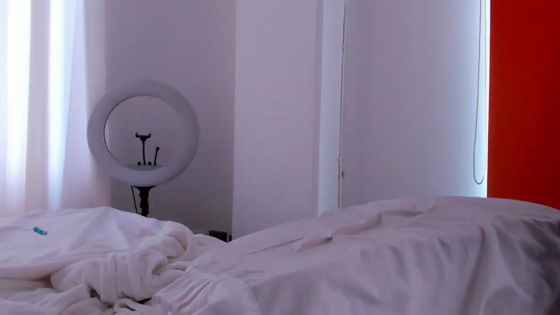 Gallery image thumbnail from SweetNinotCHk's myfreecams stream on, 07/09/2026, 18:52 image 15 of 20