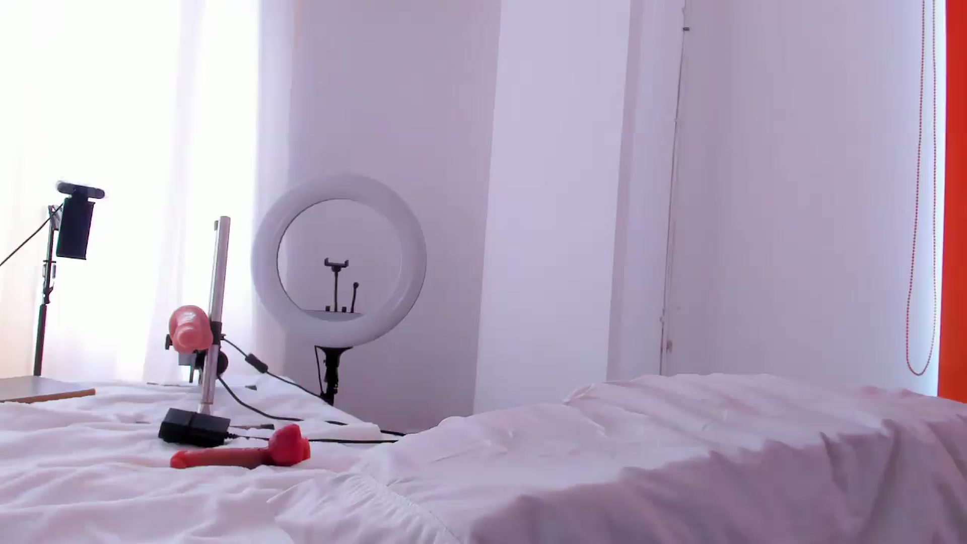 Gallery image thumbnail from SweetNinotCHk's myfreecams stream on, 07/10/2026, 18:22 image 4 of 20