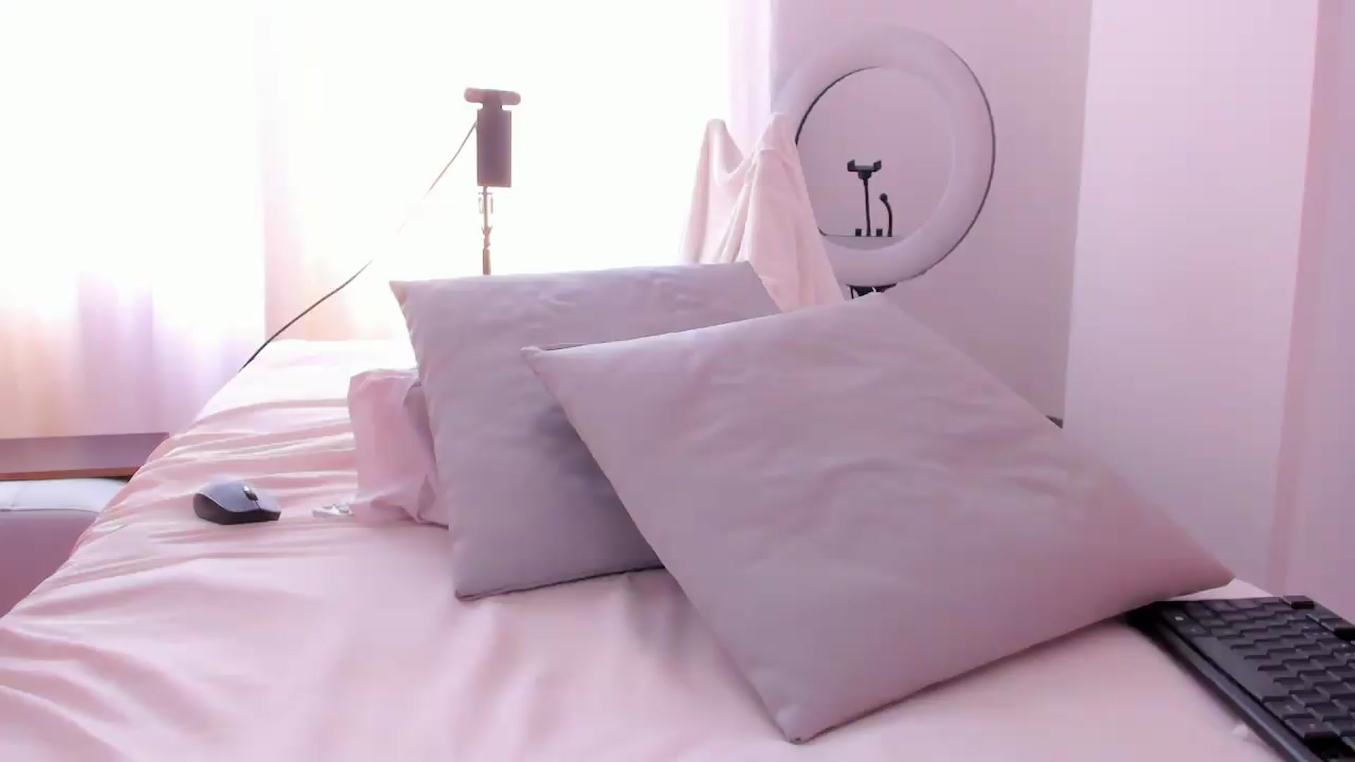Gallery image thumbnail from SweetNinotCHk's myfreecams stream on, 07/15/2026, 20:15 image 17 of 20