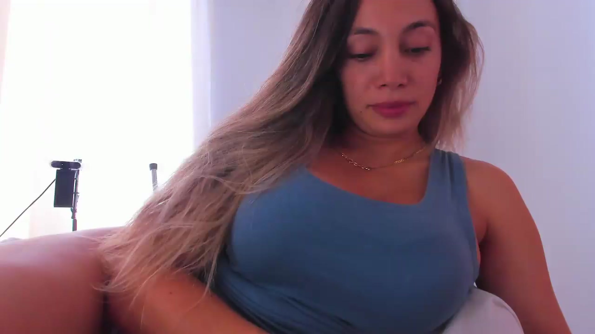 Gallery image thumbnail from SweetNinotCHk's myfreecams stream on, 08/13/2026, 20:21 image 20 of 20