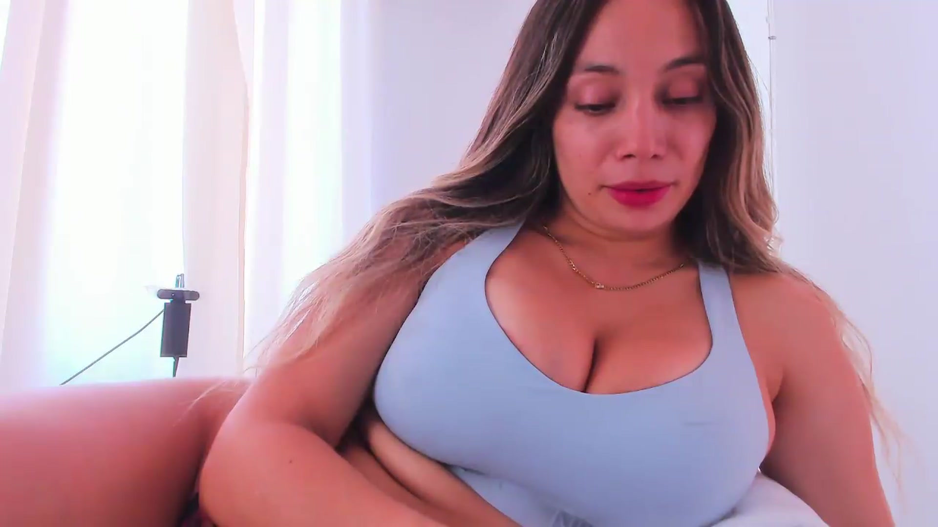 Gallery image thumbnail from SweetNinotCHk's myfreecams stream on, 08/19/2026, 16:15 image 5 of 20