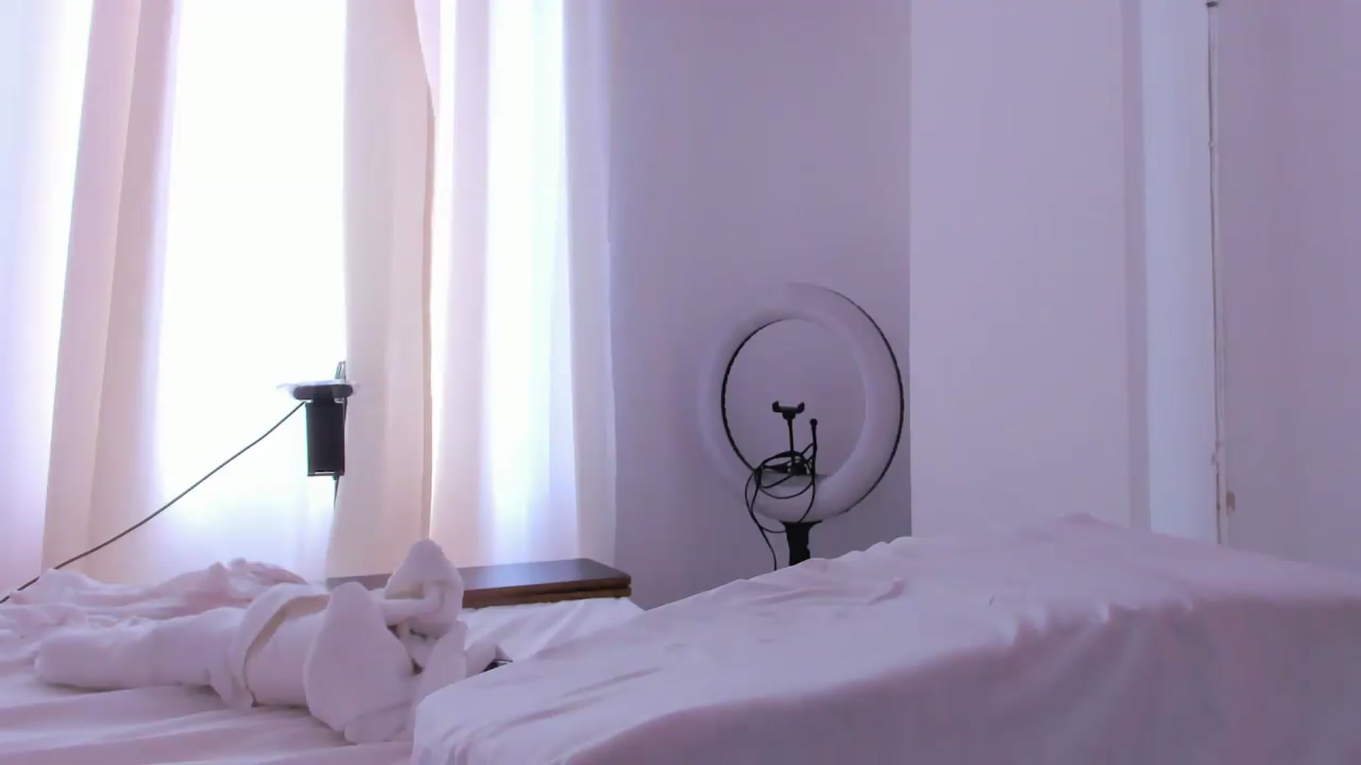 Gallery image thumbnail from SweetNinotCHk's myfreecams stream on, 08/26/2026, 18:17 image 15 of 20