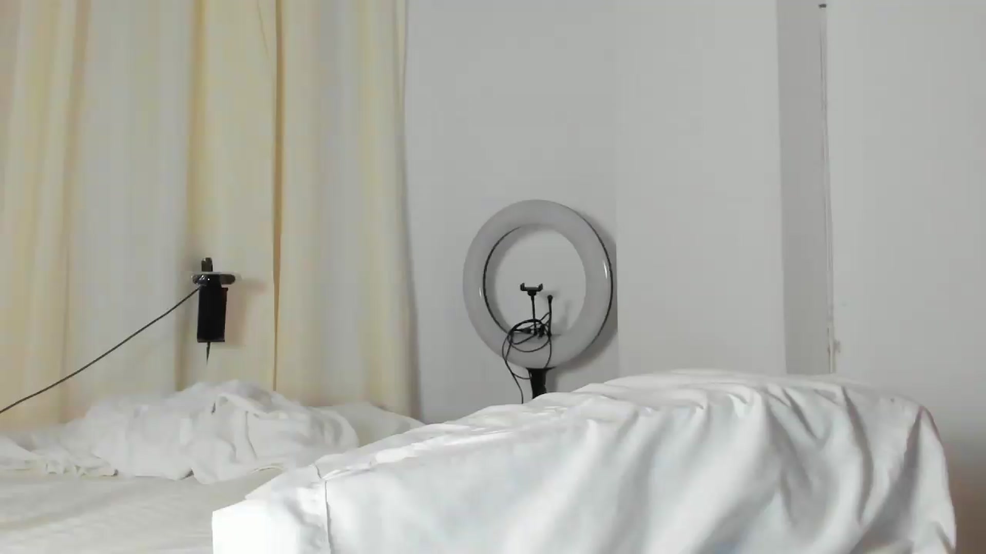 Gallery image thumbnail from SweetNinotCHk's myfreecams stream on, 08/28/2026, 03:17 image 2 of 20