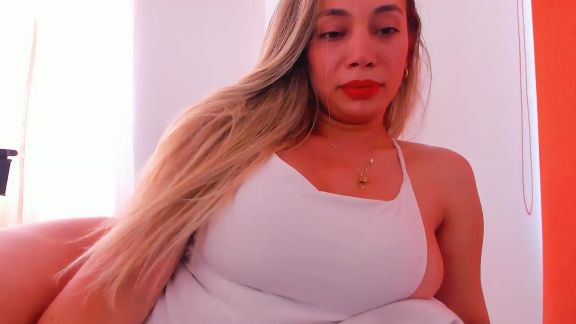 Gallery image thumbnail from SweetNinotCHk's myfreecams stream on, 09/04/2026, 22:05 image 3 of 20