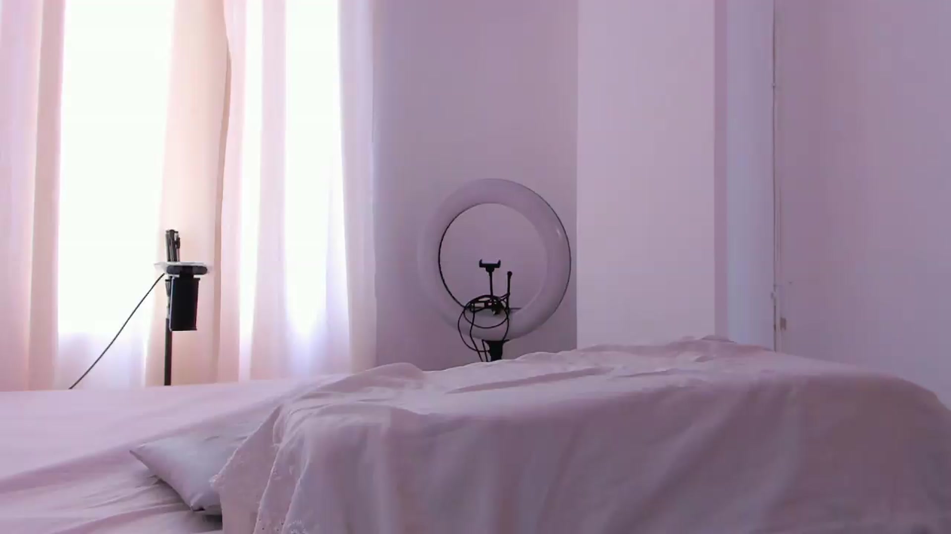 Gallery image thumbnail from SweetNinotCHk's myfreecams stream on, 09/10/2026, 21:44 image 4 of 20