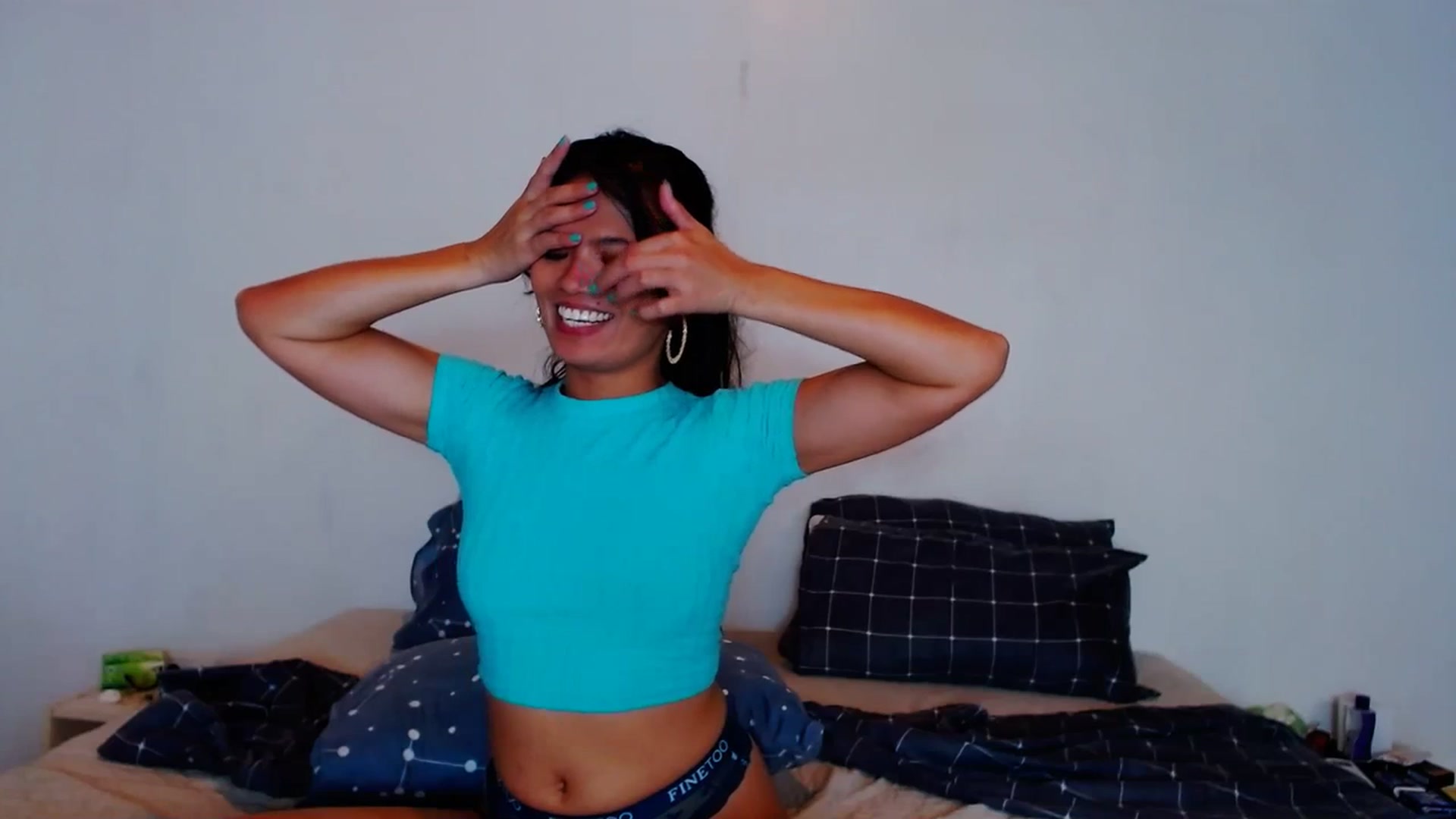 Gallery image thumbnail from SweetOne_4u's myfreecams stream on, 08/31/2023, 22:34 image 6 of 20