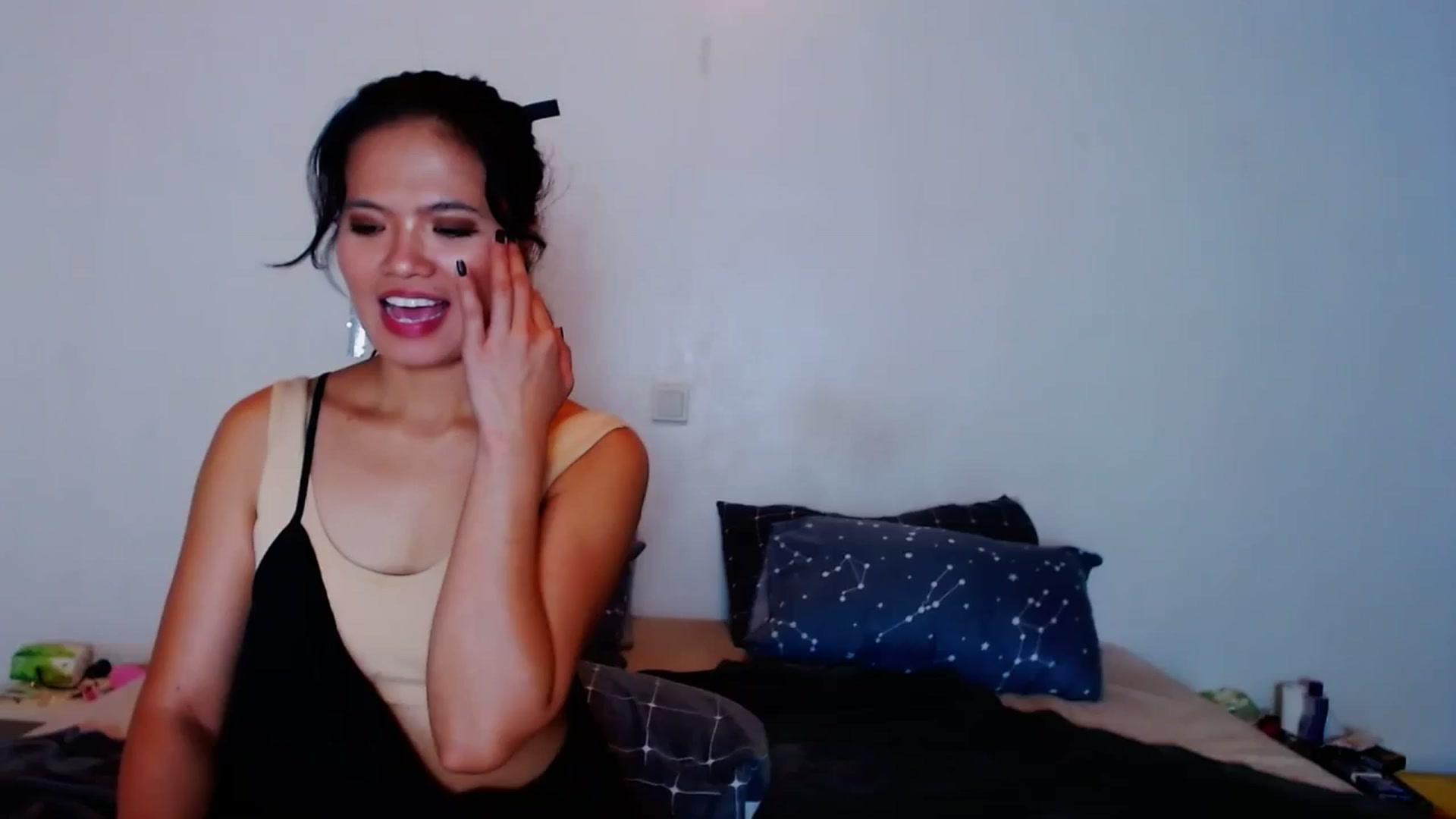 Gallery image thumbnail from SweetOne_4u's myfreecams stream on, 09/02/2023, 22:49 image 1 of 20