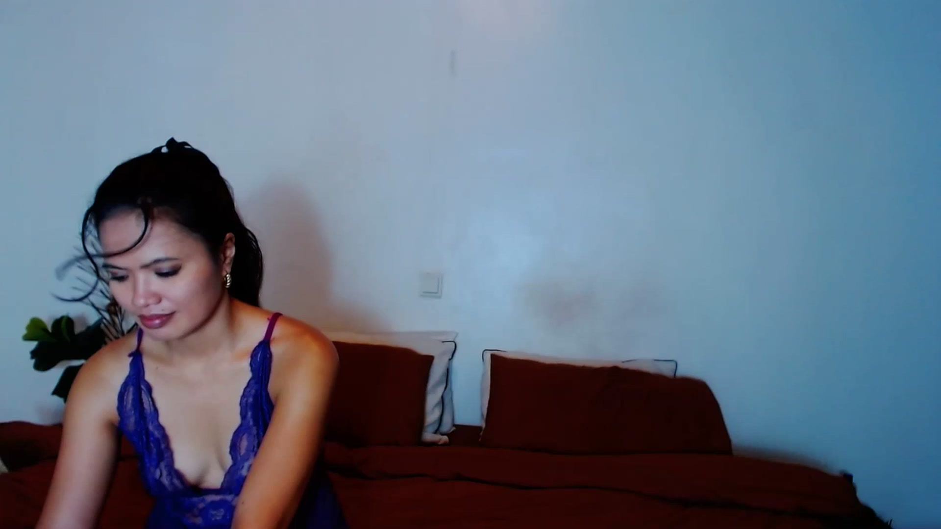 Gallery image thumbnail from SweetOne_4u's myfreecams stream on, 09/23/2023, 21:40 image 19 of 20
