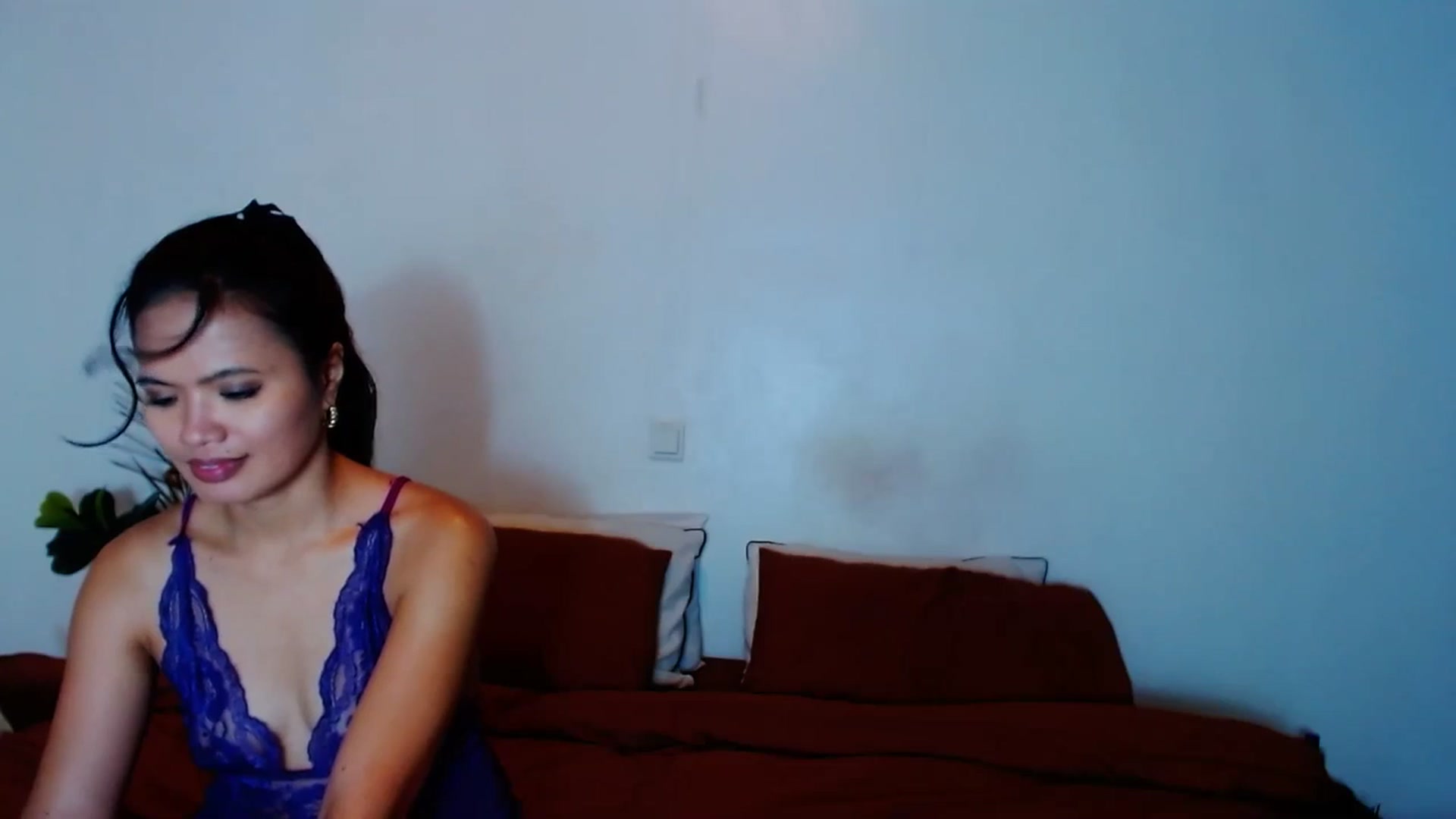 Gallery image thumbnail from SweetOne_4u's myfreecams stream on, 09/23/2023, 22:13 image 10 of 20