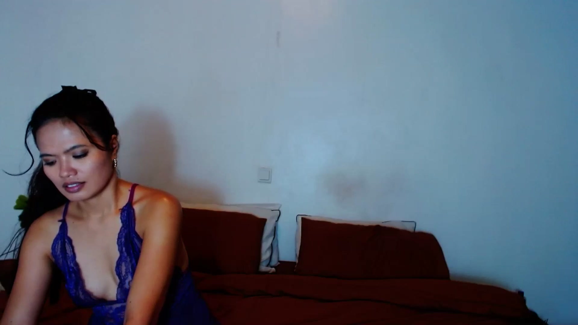 Gallery image thumbnail from SweetOne_4u's myfreecams stream on, 09/23/2023, 22:13 image 19 of 20