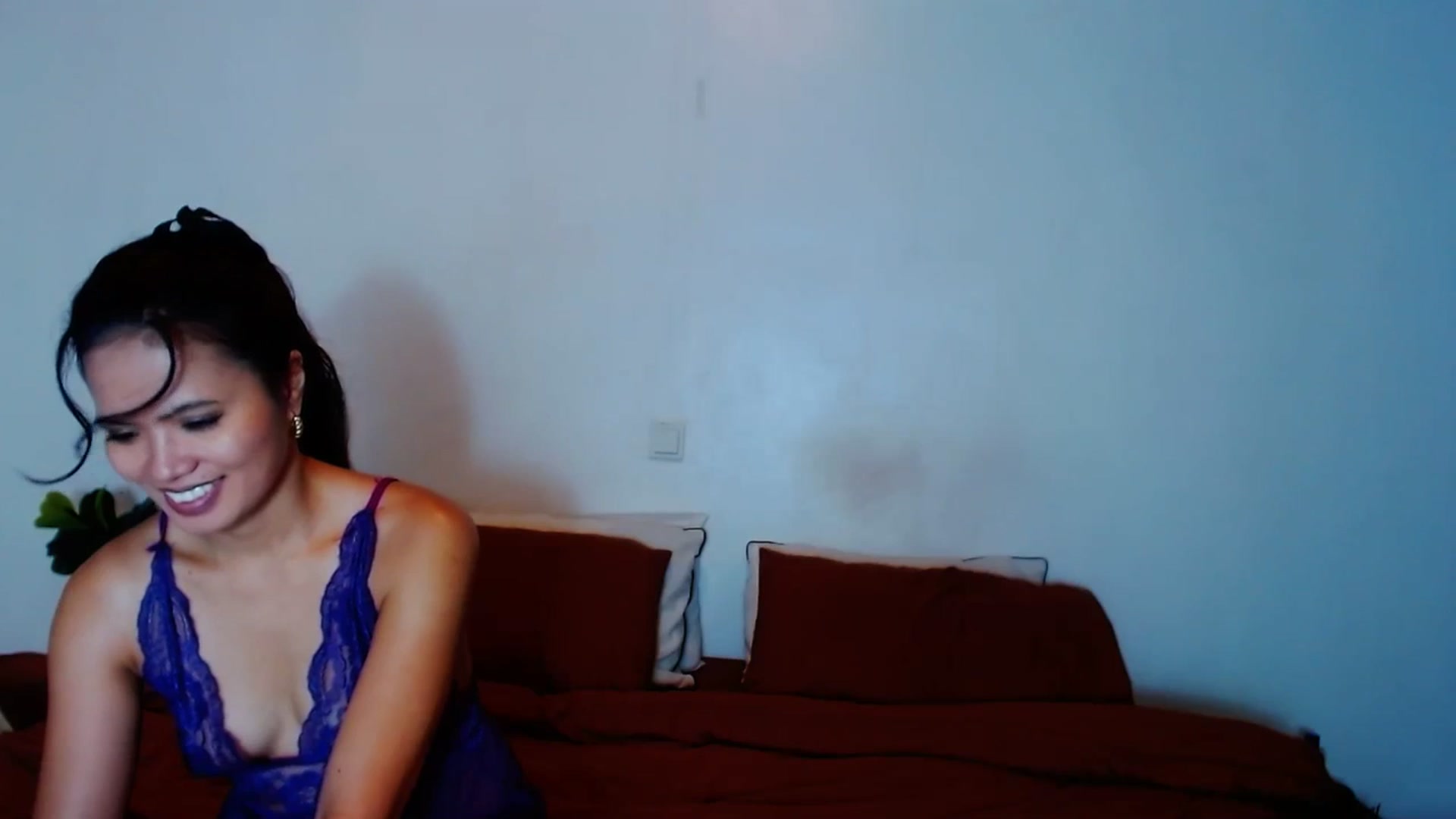 Gallery image thumbnail from SweetOne_4u's myfreecams stream on, 09/23/2023, 22:13 image 2 of 20