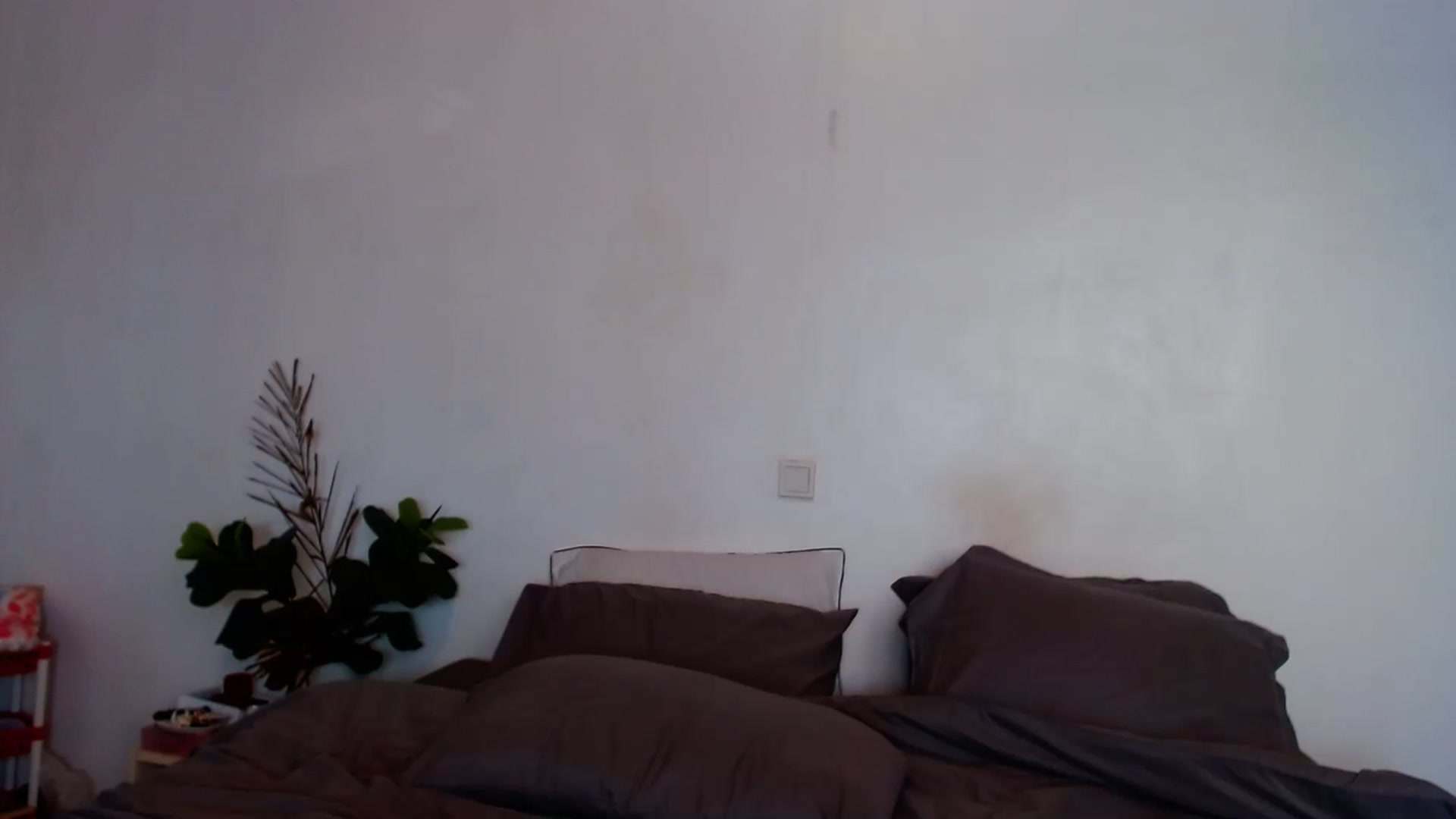 Gallery image thumbnail from SweetOne_4u's myfreecams stream on, 10/04/2023, 24:01 image 2 of 20