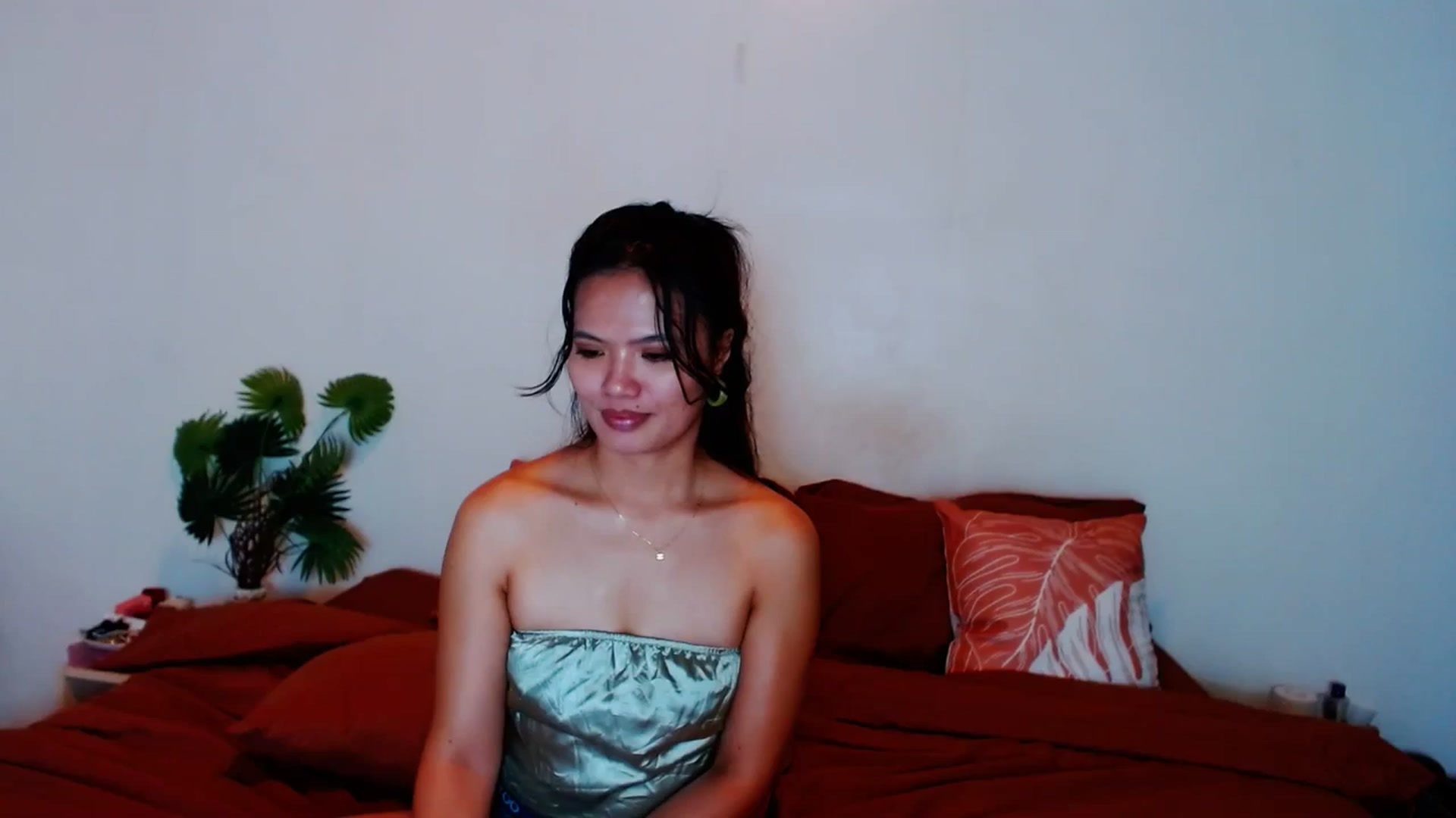 Gallery image thumbnail from SweetOne_4u's myfreecams stream on, 10/23/2023, 23:21 image 11 of 20