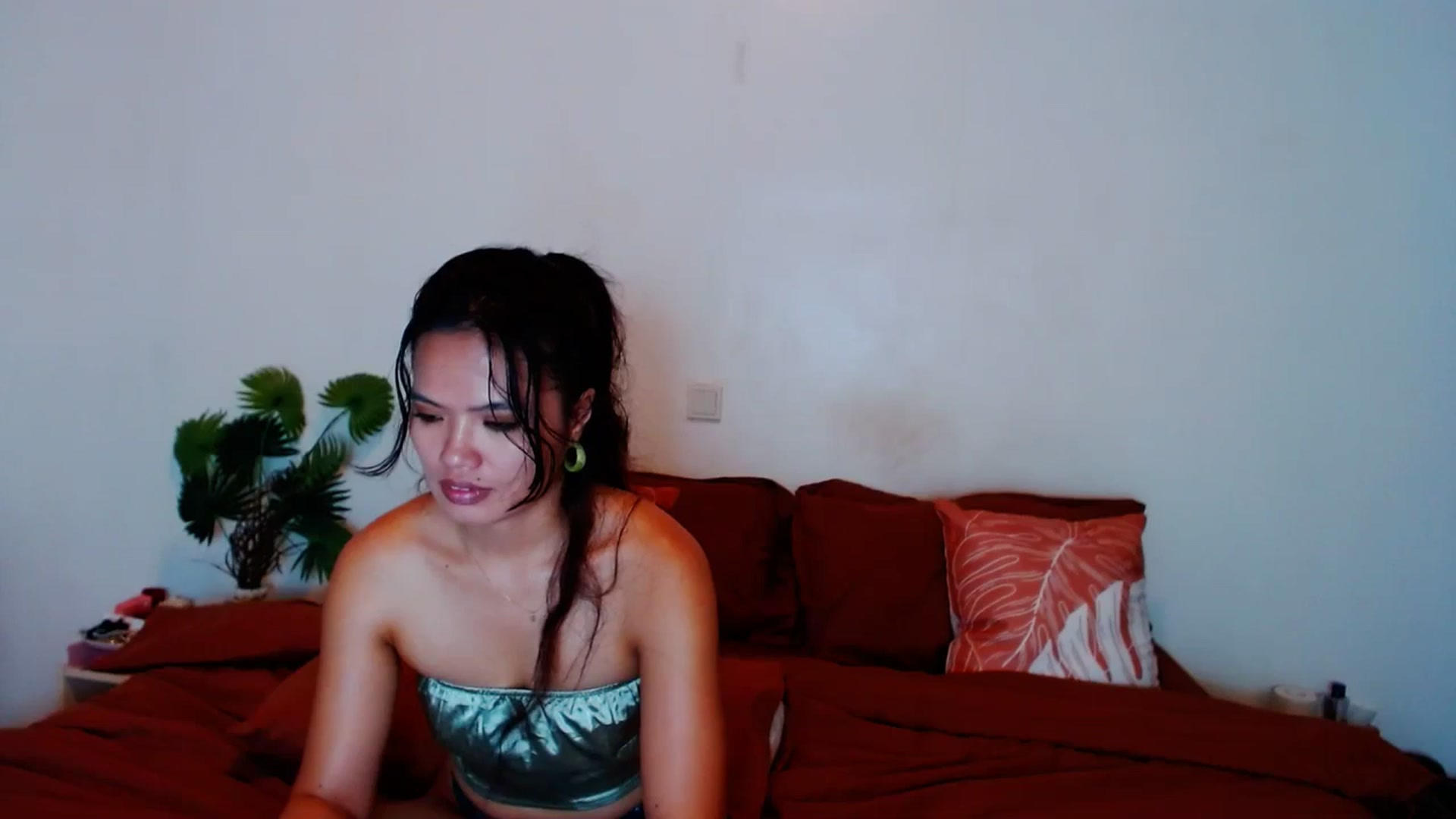 Gallery image thumbnail from SweetOne_4u's myfreecams stream on, 10/23/2023, 23:21 image 4 of 20