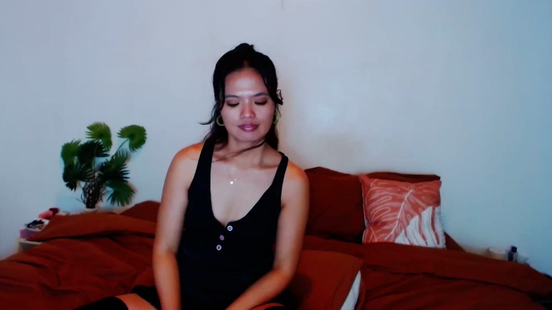 Gallery image thumbnail from SweetOne_4u's myfreecams stream on, 10/23/2023, 23:53 image 20 of 20