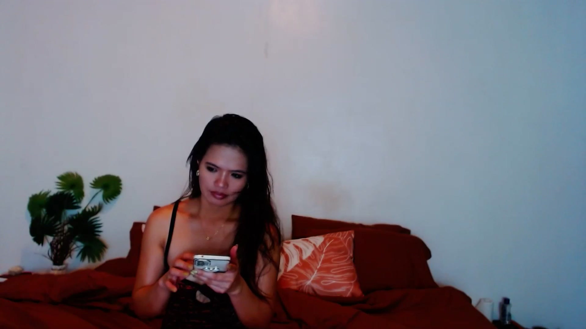 Gallery image thumbnail from SweetOne_4u's myfreecams stream on, 10/28/2023, 21:04 image 19 of 20