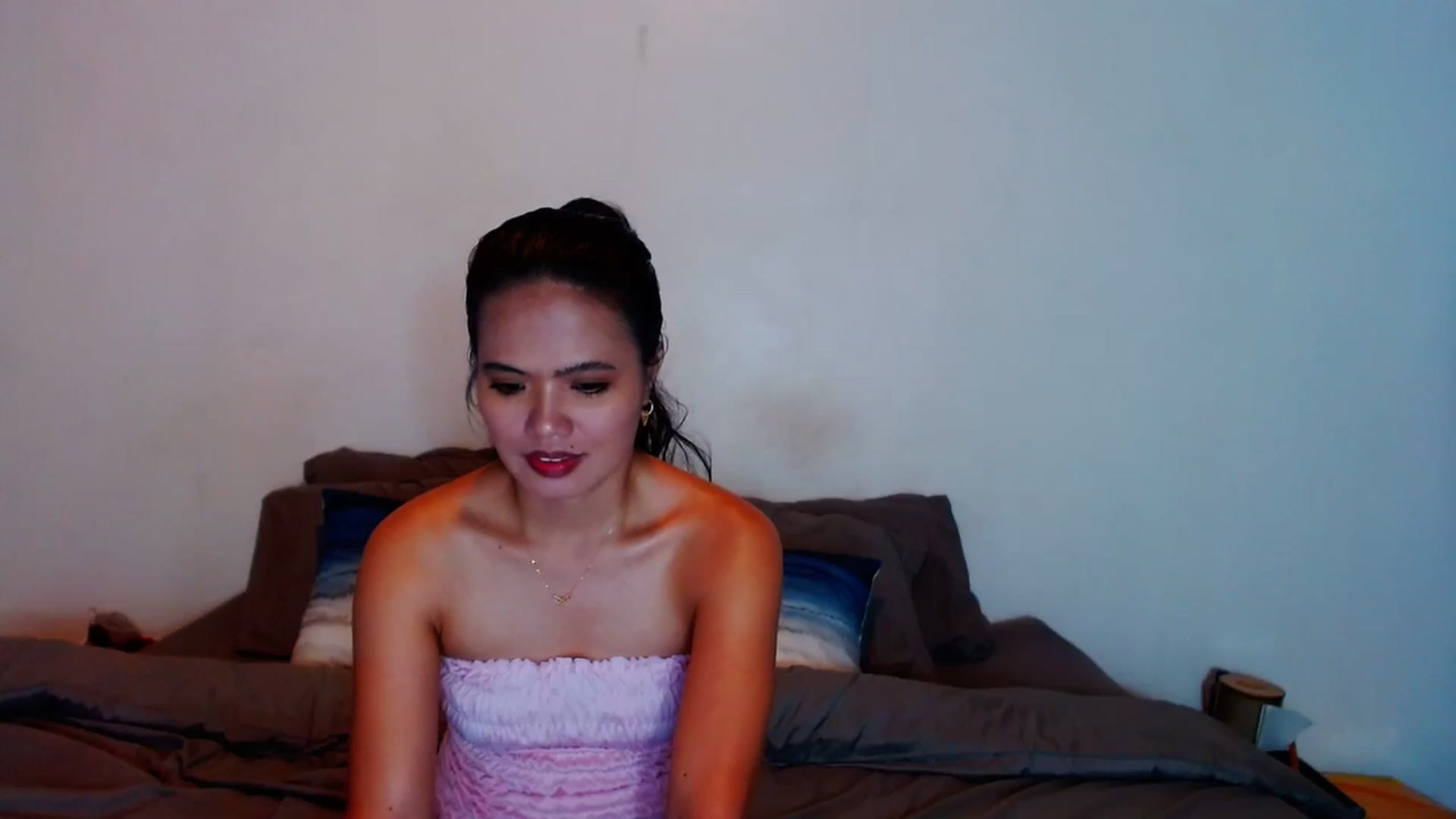 Gallery image thumbnail from SweetOne_4u's myfreecams stream on, 11/09/2023, 21:26 image 17 of 20