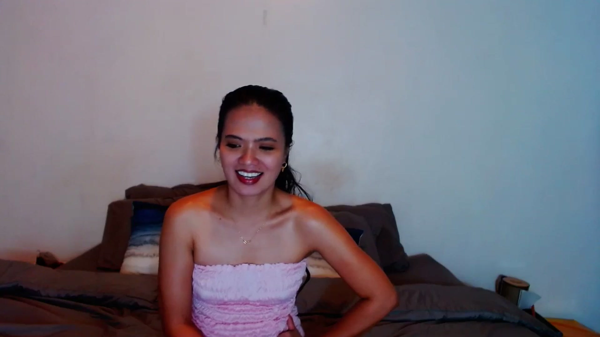 Gallery image thumbnail from SweetOne_4u's myfreecams stream on, 11/09/2023, 21:26 image 10 of 20