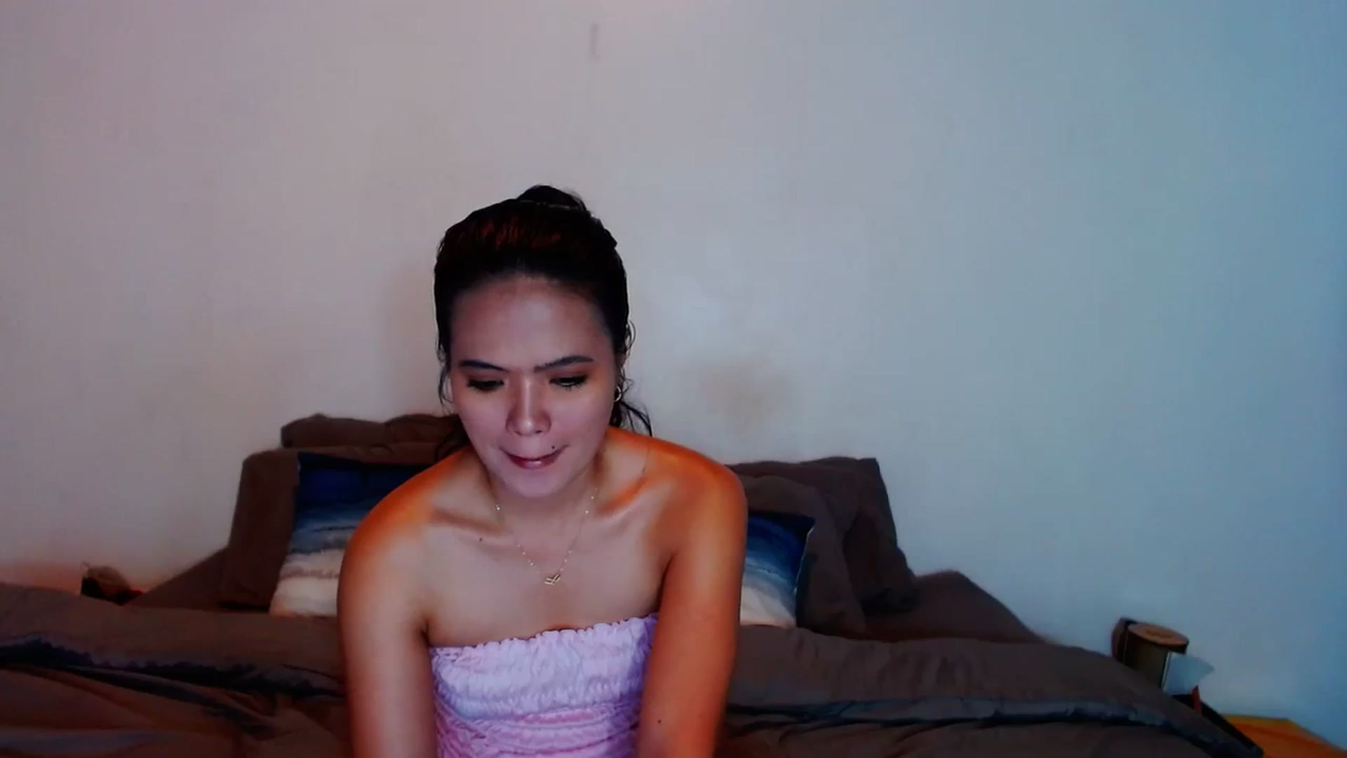 Gallery image thumbnail from SweetOne_4u's myfreecams stream on, 11/09/2023, 21:26 image 4 of 20