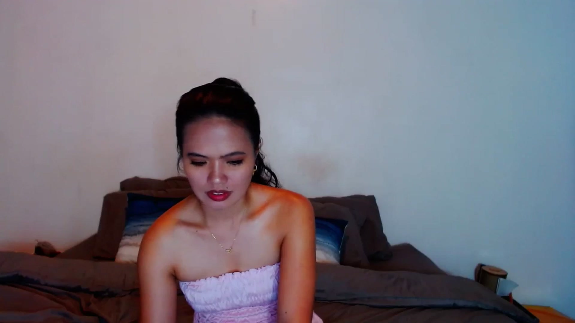 Gallery image thumbnail from SweetOne_4u's myfreecams stream on, 11/09/2023, 22:50 image 4 of 20