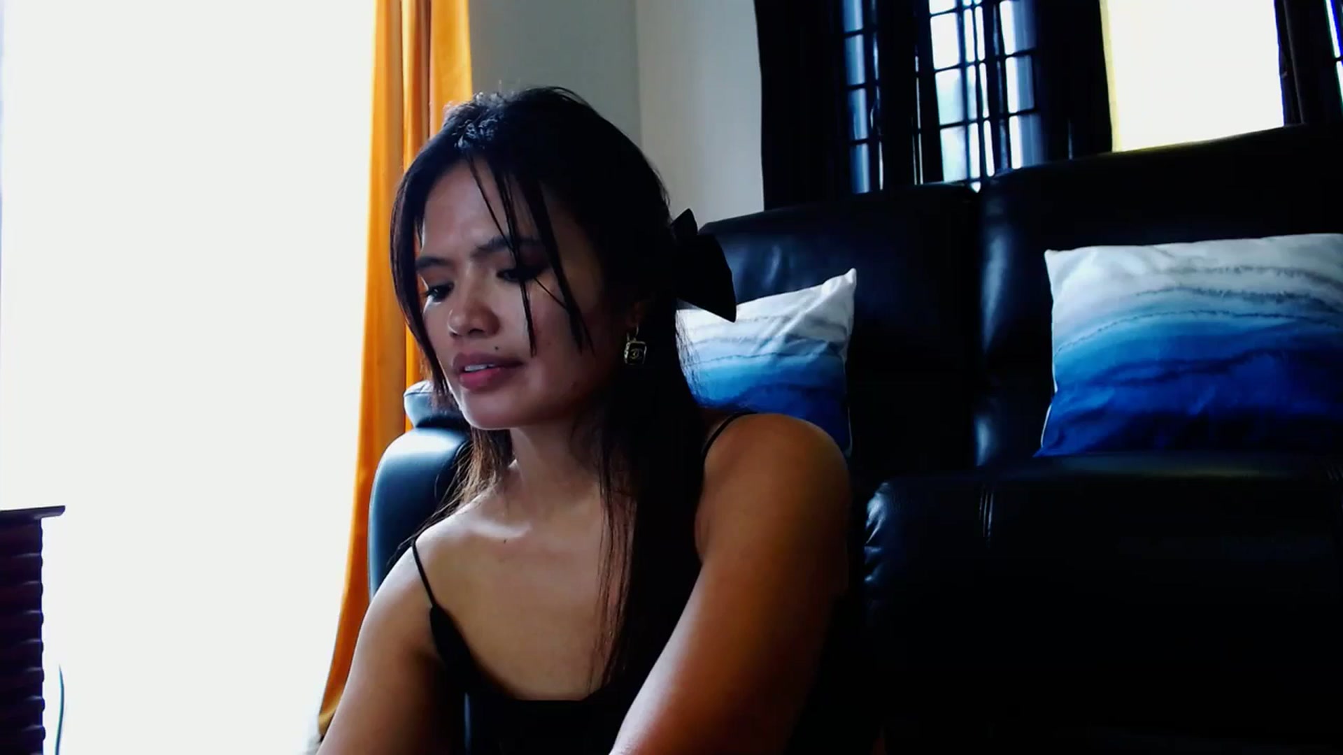 Gallery image thumbnail from SweetOne_4u's myfreecams stream on, 01/16/2024, 24:36 image 1 of 20
