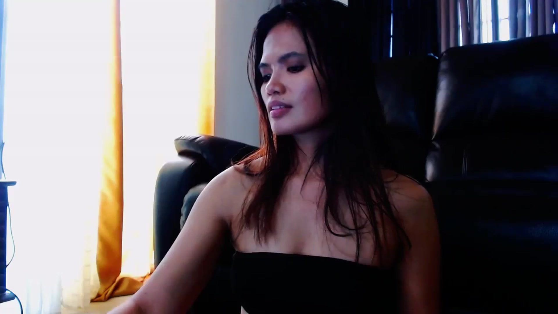 Gallery image thumbnail from SweetOne_4u's myfreecams stream on, 01/30/2024, 02:09 image 6 of 20