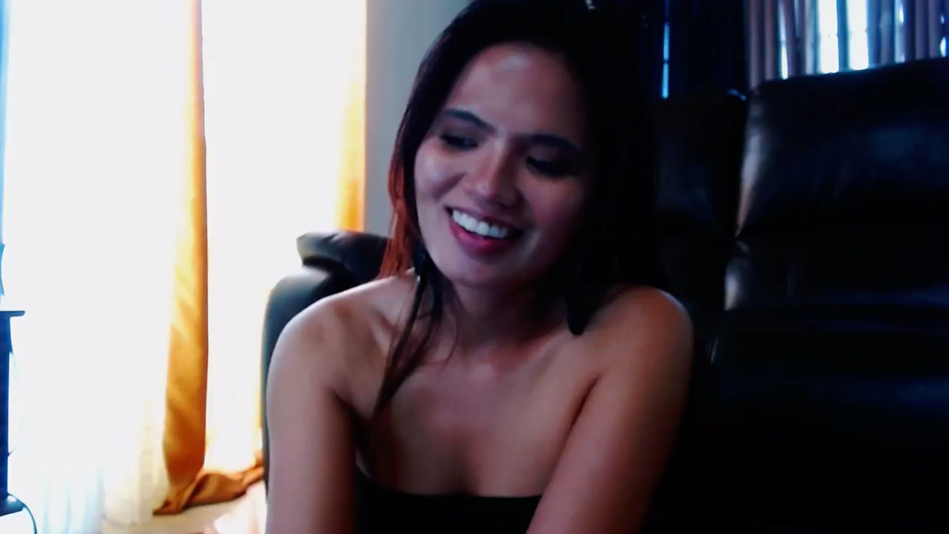 Gallery image thumbnail from SweetOne_4u's myfreecams stream on, 01/30/2024, 02:09 image 7 of 20