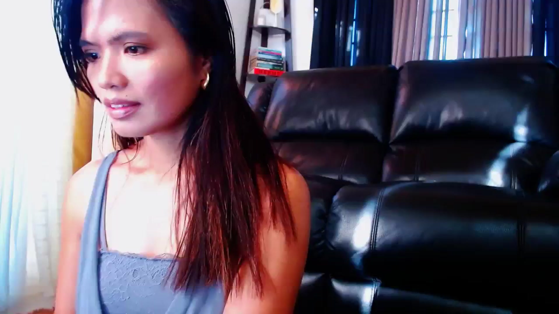 Gallery image thumbnail from SweetOne_4u's myfreecams stream on, 02/03/2024, 23:24 image 14 of 20