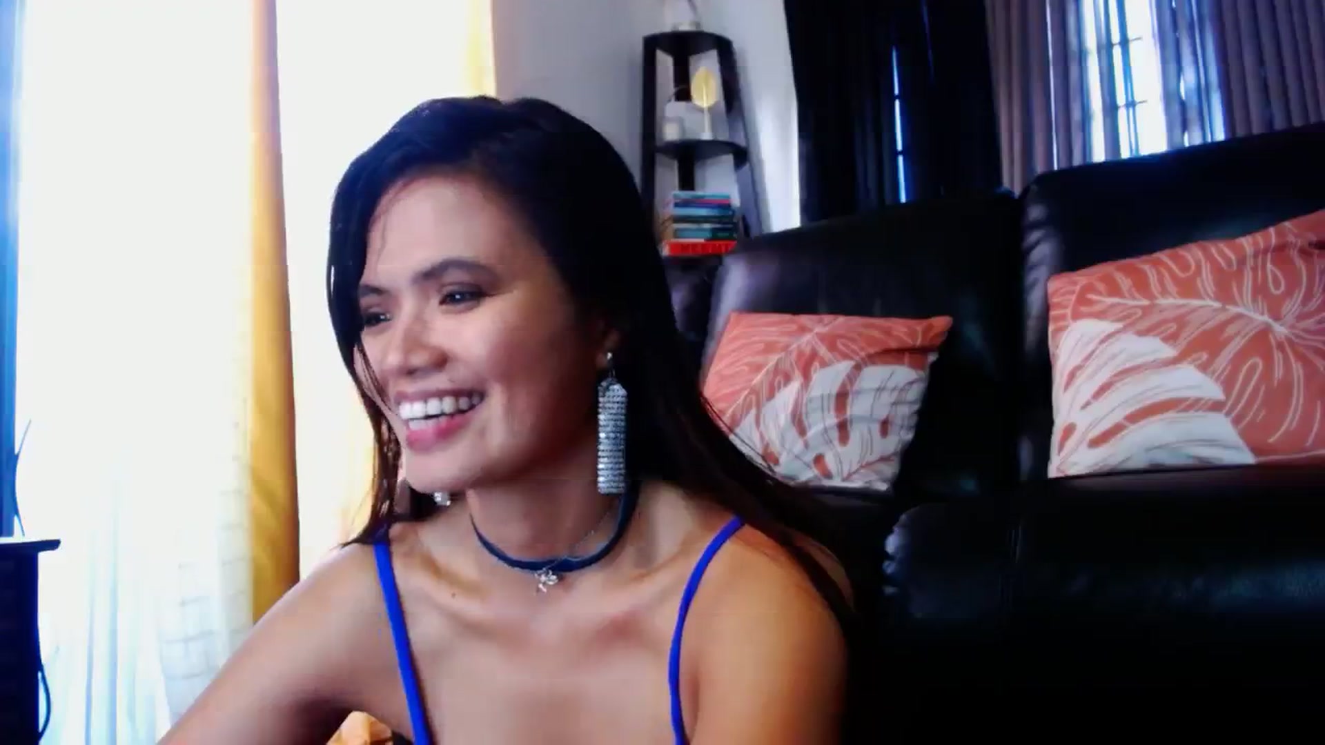 Gallery image thumbnail from SweetOne_4u's myfreecams stream on, 02/06/2024, 23:58 image 18 of 20