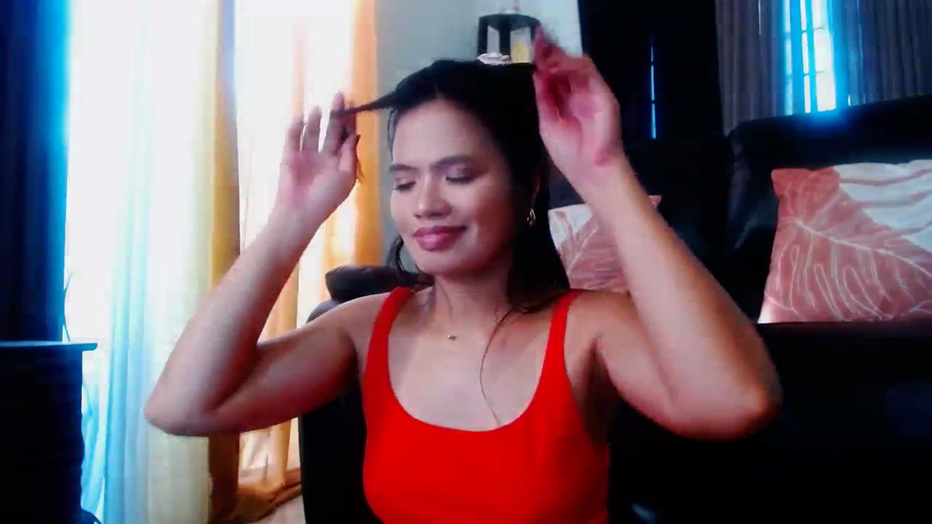 Gallery image thumbnail from SweetOne_4u's myfreecams stream on, 02/12/2024, 23:55 image 7 of 20