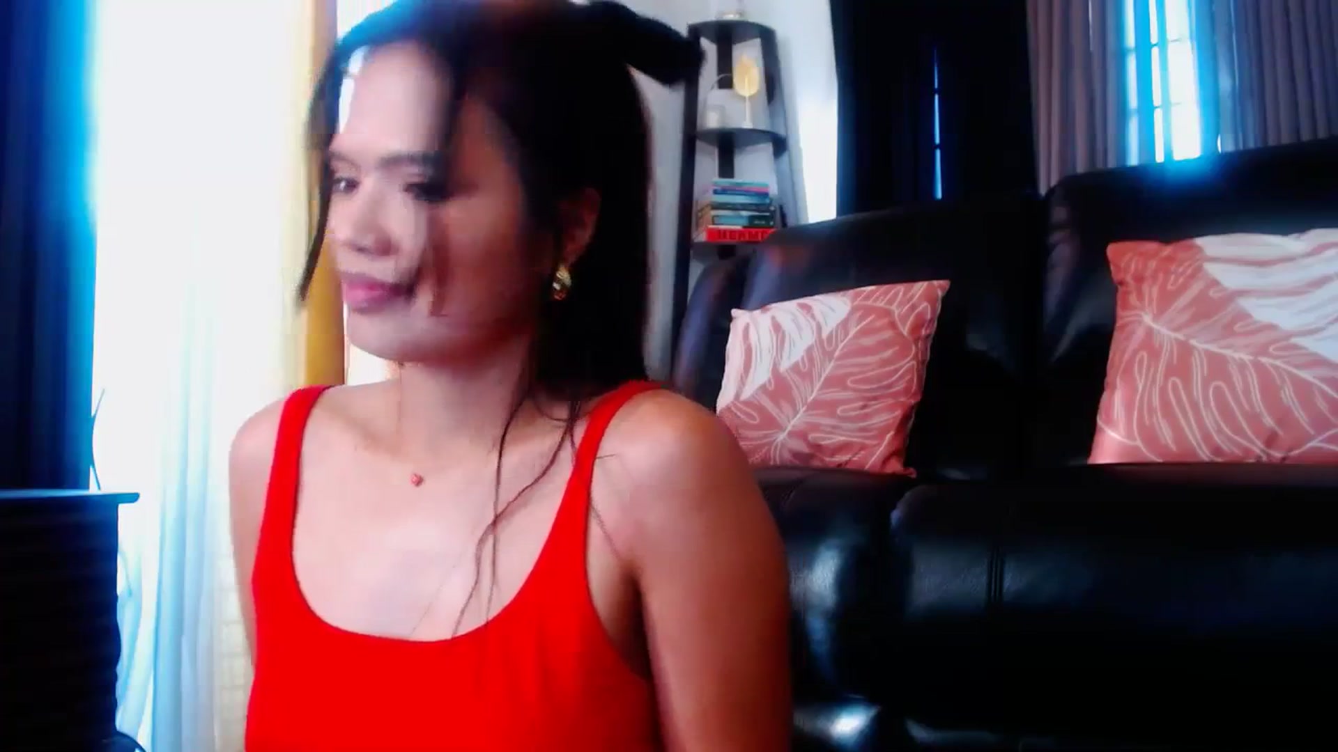 Gallery image thumbnail from SweetOne_4u's myfreecams stream on, 02/12/2024, 23:55 image 8 of 20