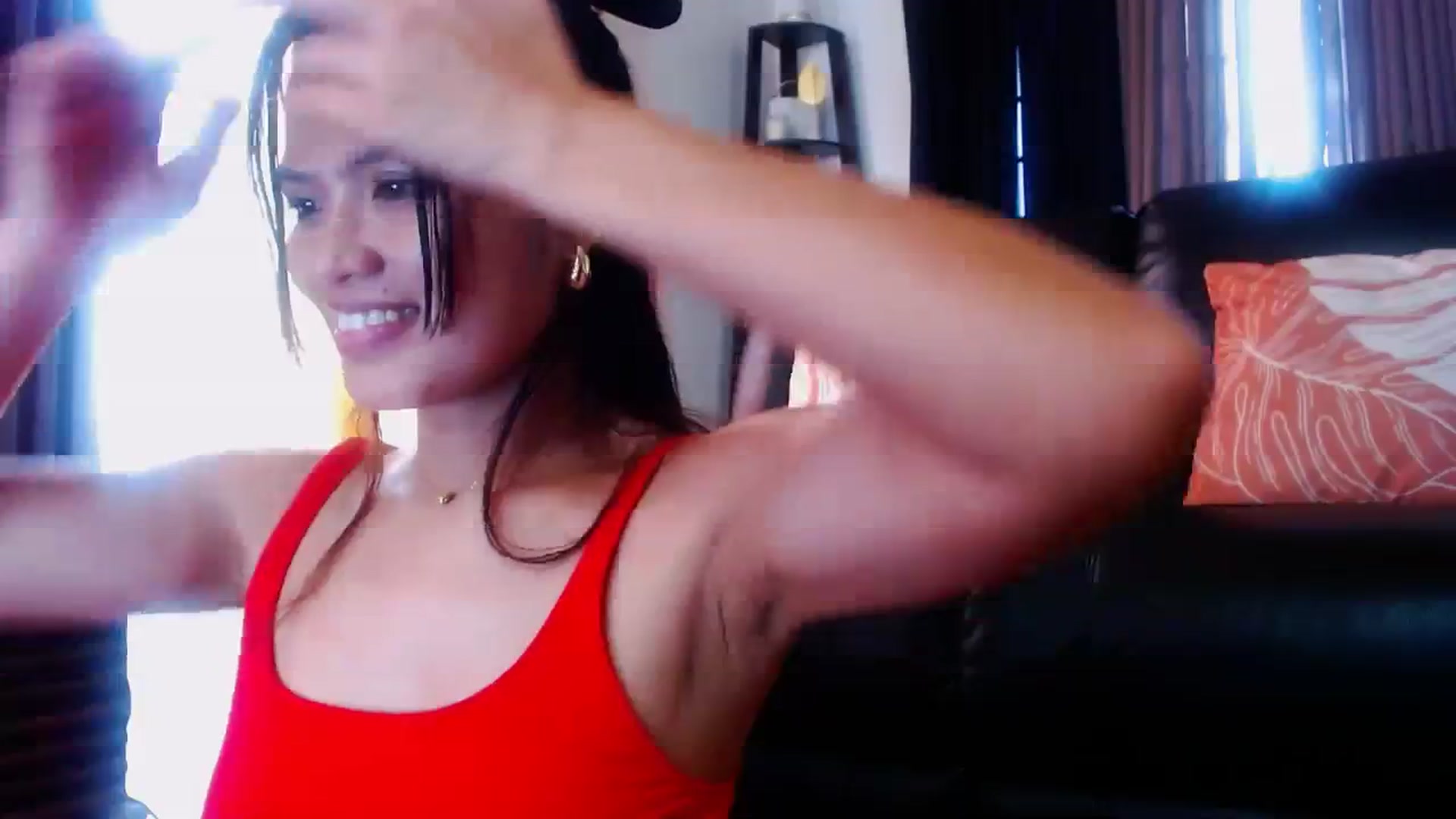 Gallery image thumbnail from SweetOne_4u's myfreecams stream on, 02/13/2024, 01:17 image 9 of 20