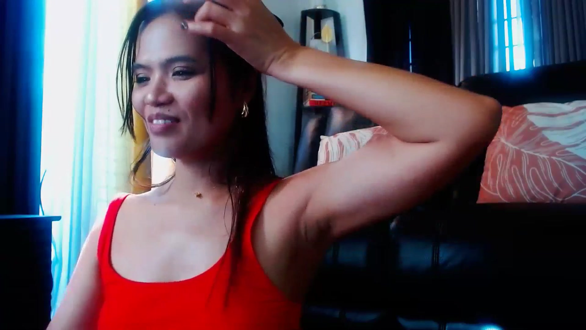 Gallery image thumbnail from SweetOne_4u's myfreecams stream on, 02/13/2024, 01:17 image 4 of 20