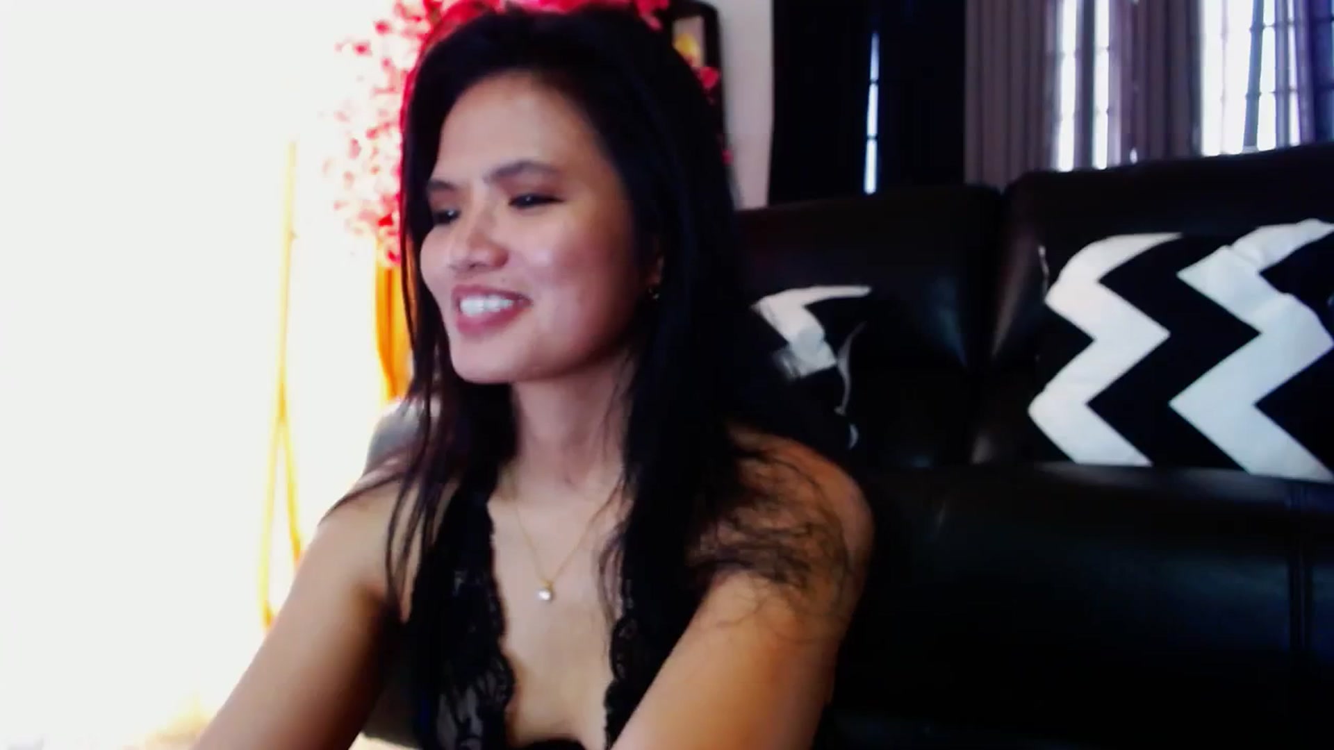 Gallery image thumbnail from SweetOne_4u's myfreecams stream on, 04/07/2024, 24:07 image 3 of 20