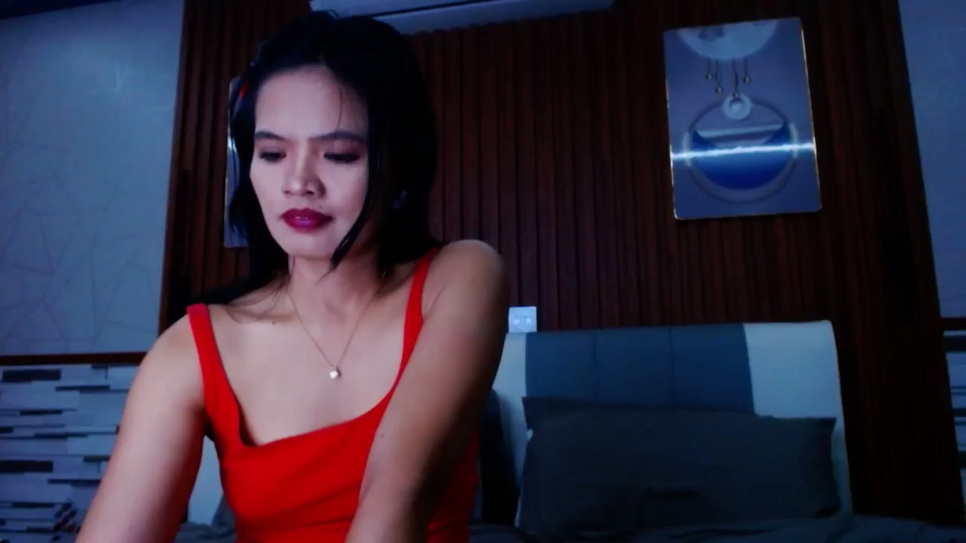 Gallery image thumbnail from SweetOne_4u's myfreecams stream on, 05/23/2024, 23:06 image 1 of 20