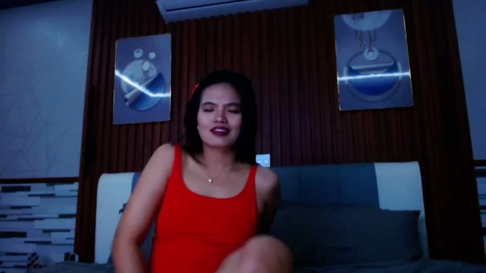 Gallery image thumbnail from SweetOne_4u's myfreecams stream on, 05/24/2024, 24:01 image 8 of 20