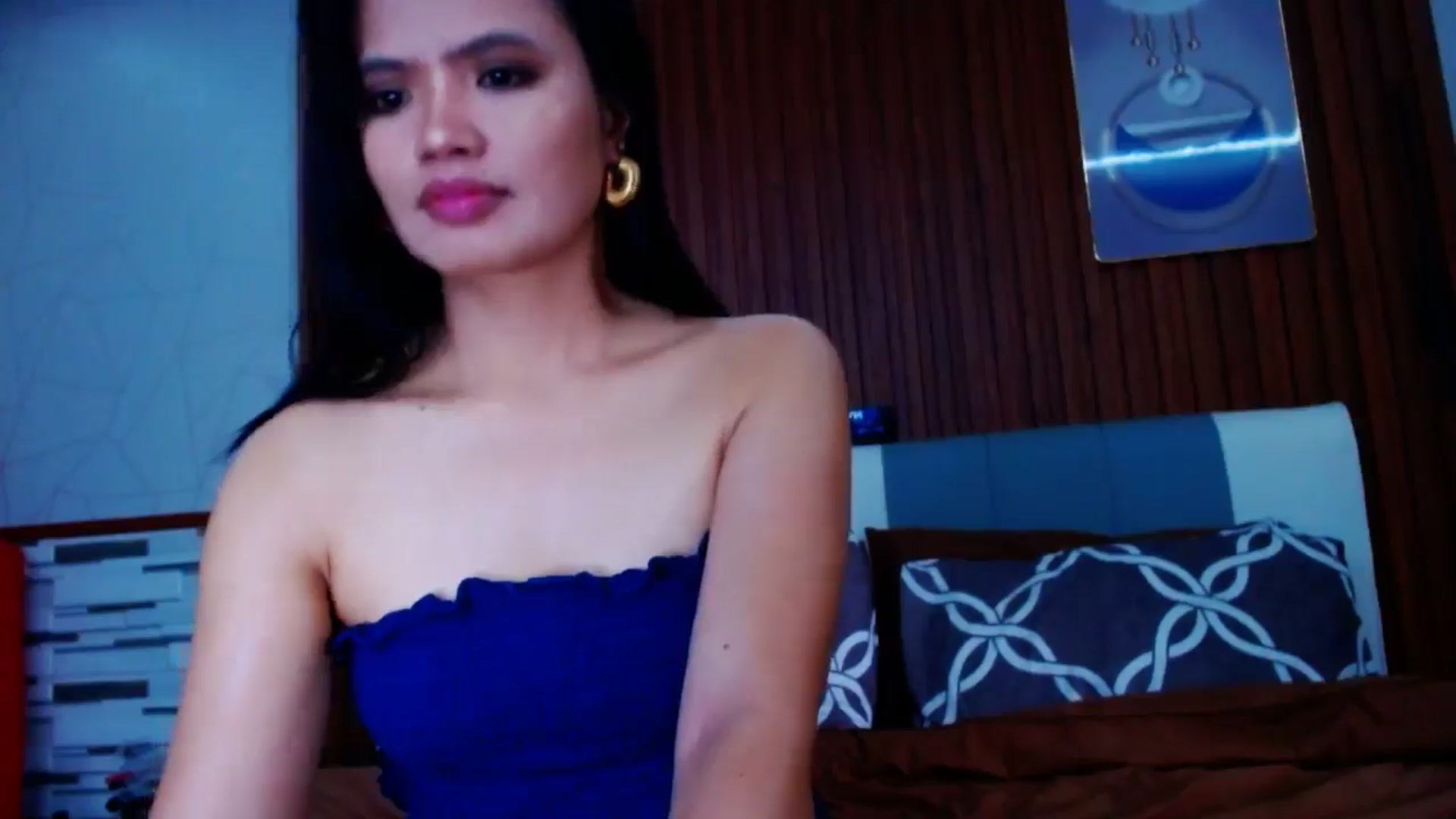 Gallery image thumbnail from SweetOne_4u's myfreecams stream on, 06/23/2024, 23:14 image 5 of 20