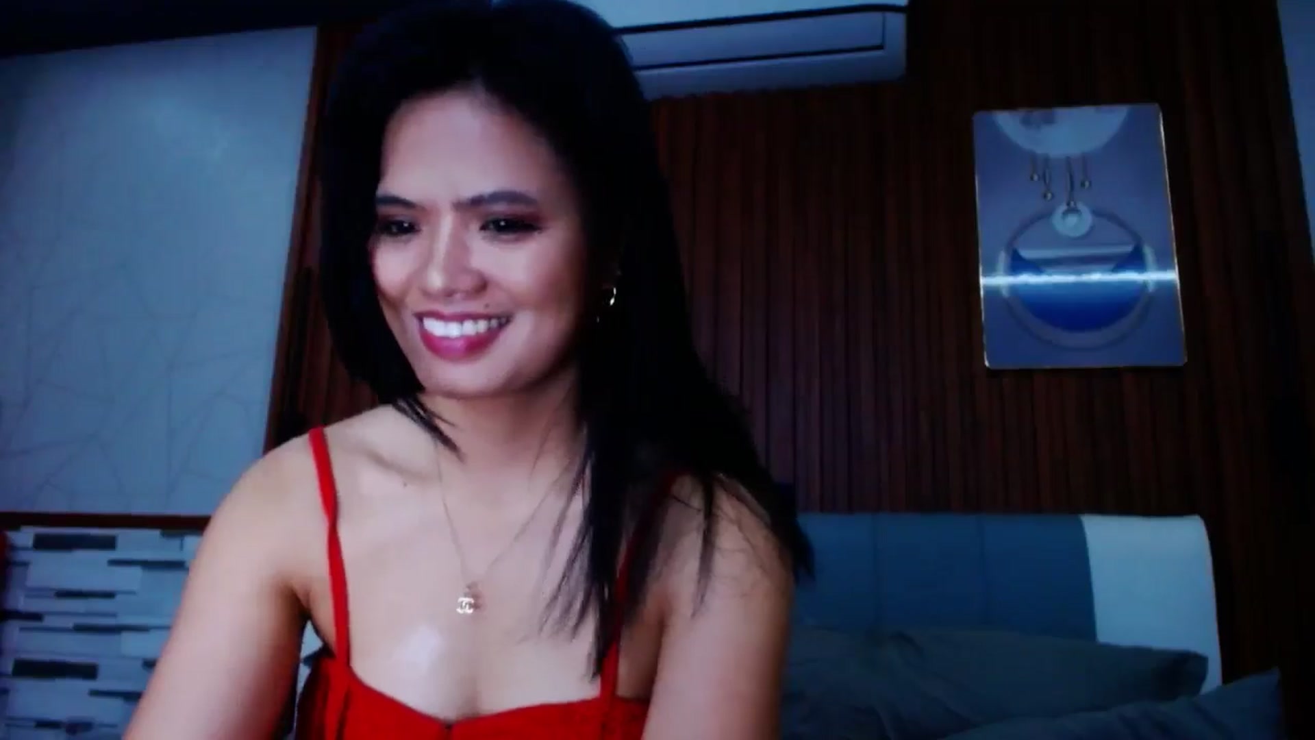Gallery image thumbnail from SweetOne_4u's myfreecams stream on, 06/30/2024, 22:23 image 2 of 20