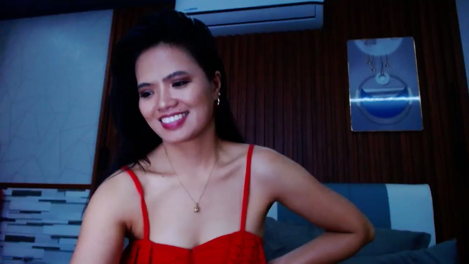 Gallery image thumbnail from SweetOne_4u's myfreecams stream on, 06/30/2024, 22:23 image 3 of 20