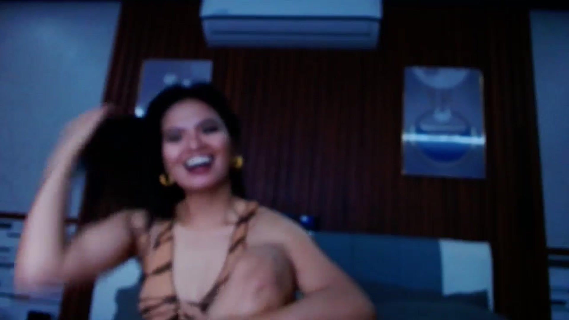 Gallery image thumbnail from SweetOne_4u's myfreecams stream on, 07/05/2024, 23:19 image 13 of 20