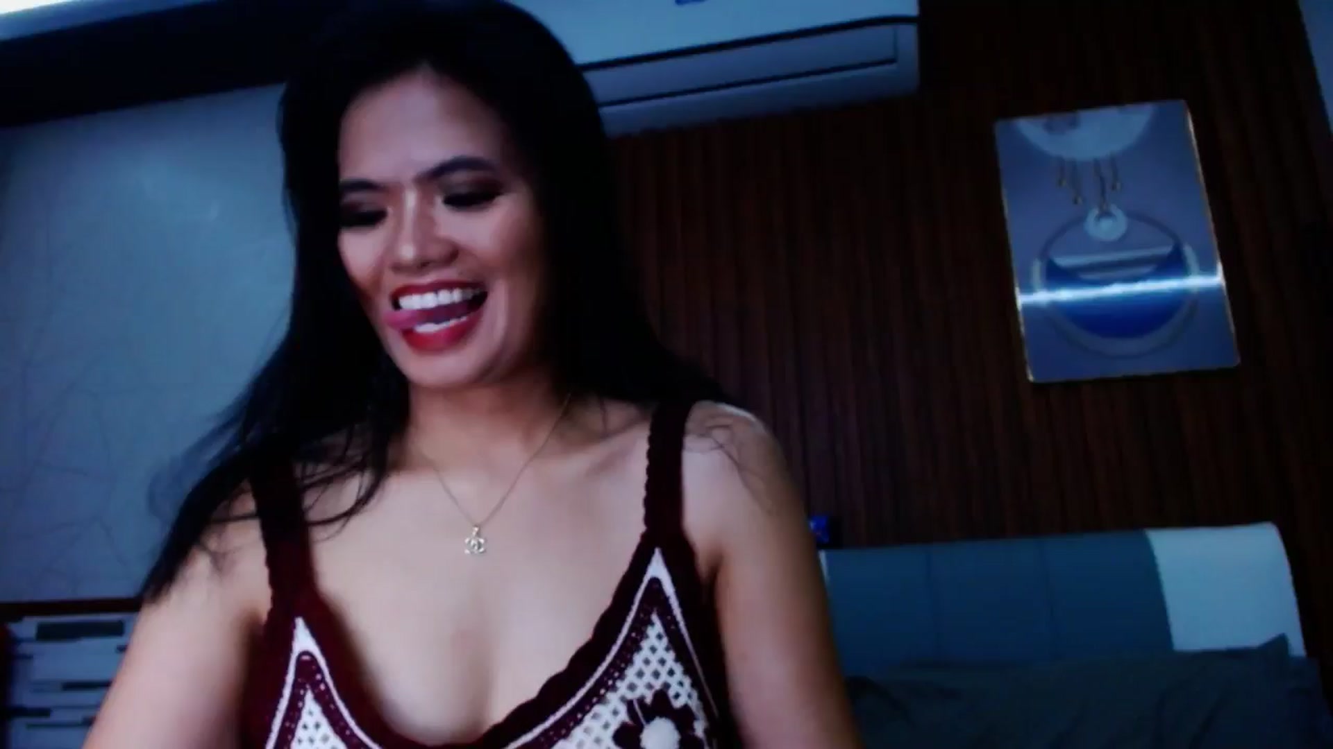 Gallery image thumbnail from SweetOne_4u's myfreecams stream on, 07/07/2024, 21:48 image 10 of 20