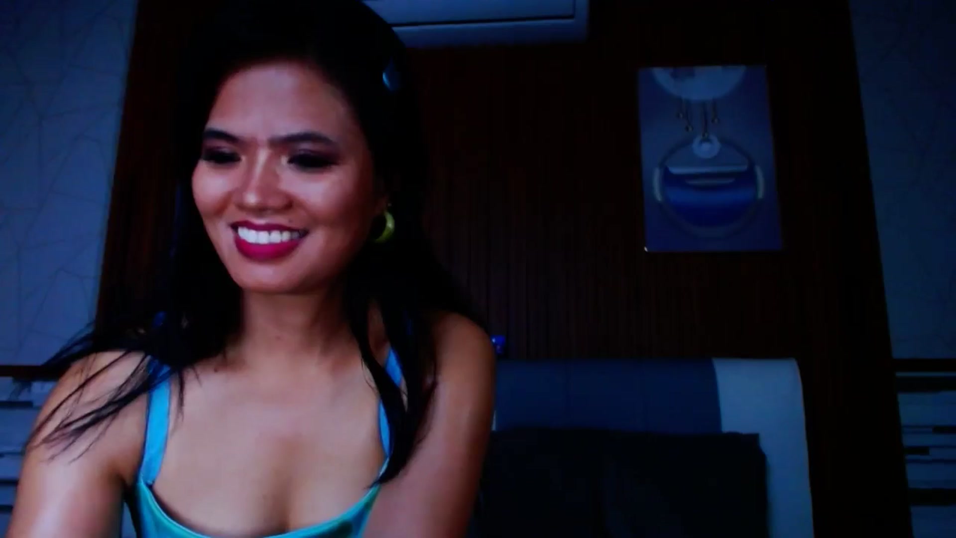 Gallery image thumbnail from SweetOne_4u's myfreecams stream on, 07/12/2024, 24:28 image 2 of 20