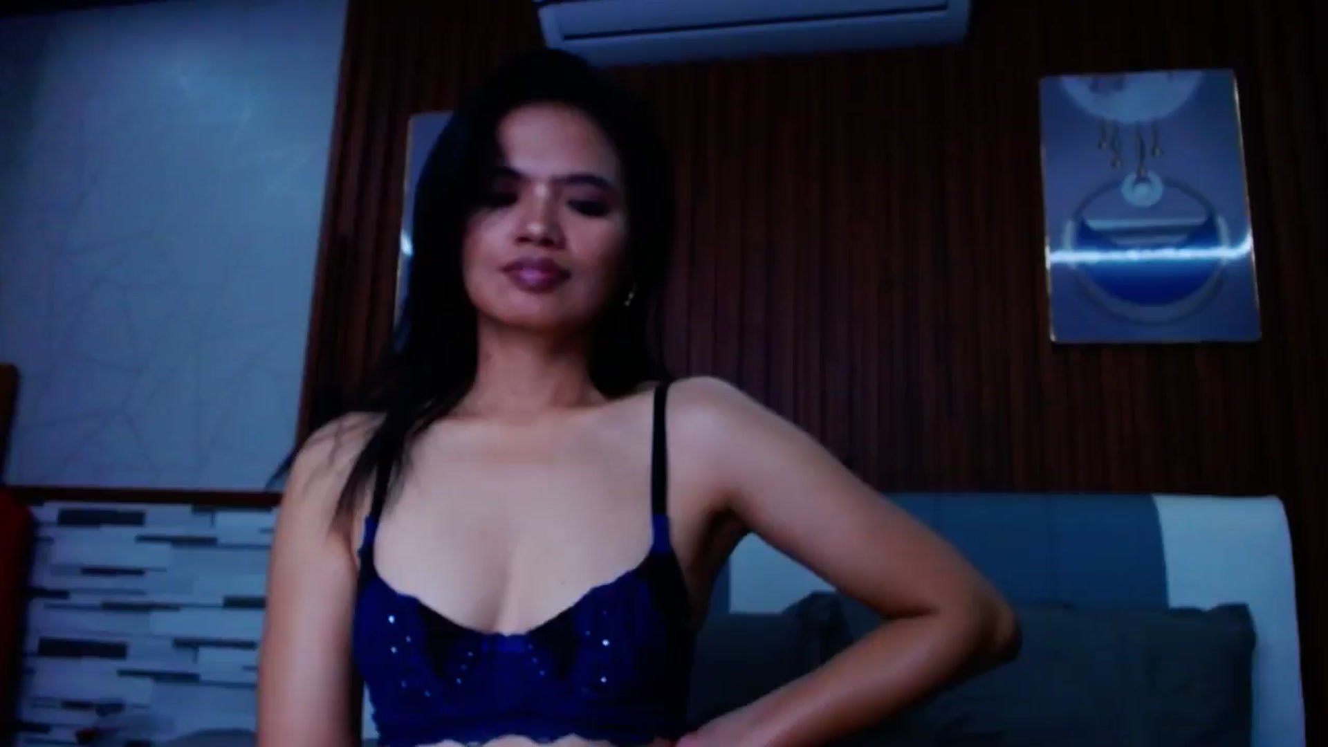 Gallery image thumbnail from SweetOne_4u's myfreecams stream on, 07/13/2024, 22:30 image 1 of 20
