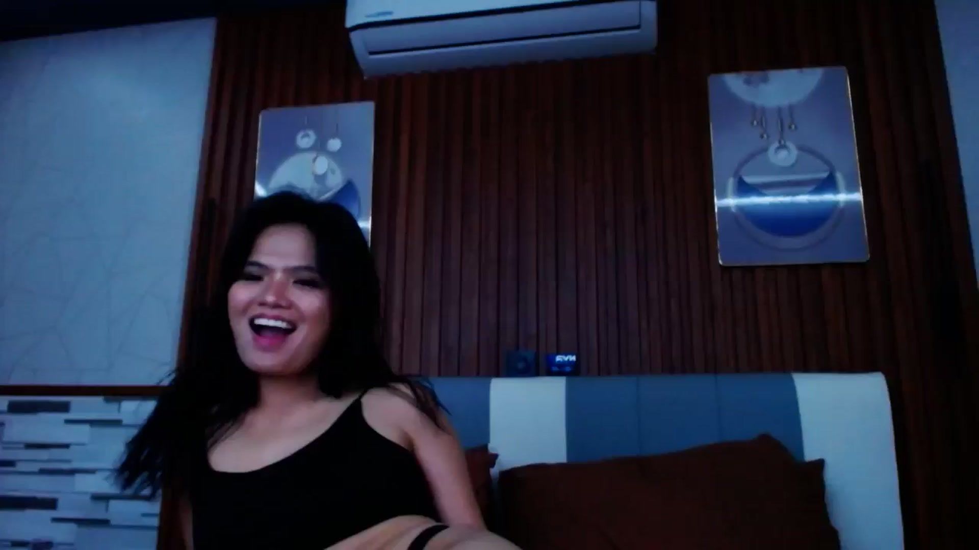 Gallery image thumbnail from SweetOne_4u's myfreecams stream on, 08/02/2024, 01:15 image 2 of 20