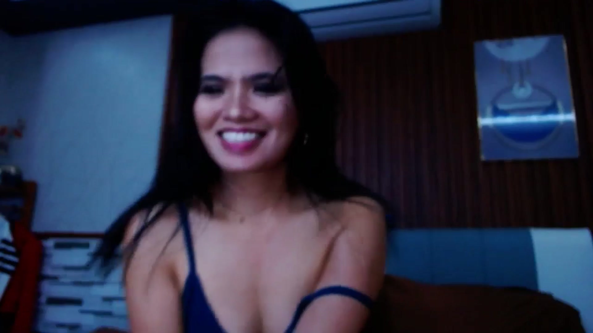 Gallery image thumbnail from SweetOne_4u's myfreecams stream on, 08/05/2024, 23:10 image 8 of 20