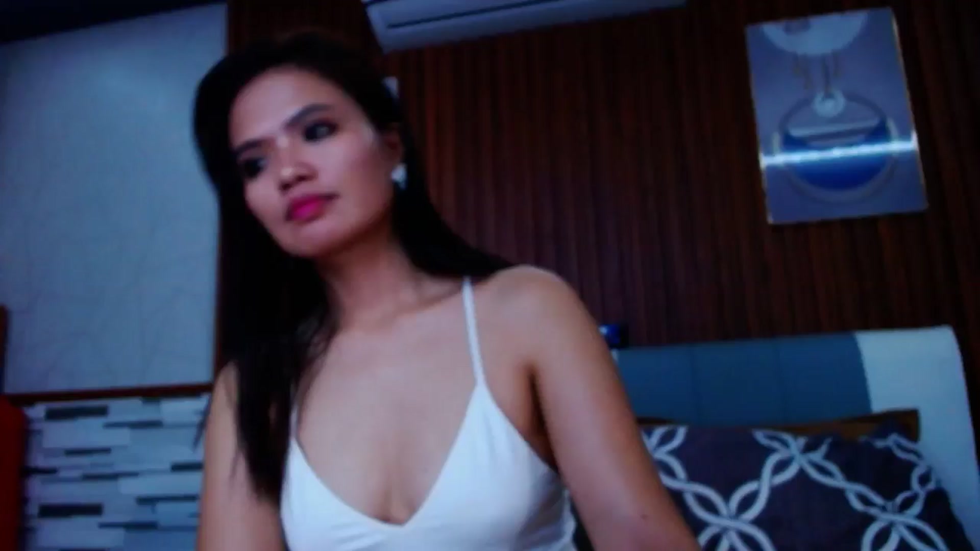 Gallery image thumbnail from SweetOne_4u's myfreecams stream on, 08/12/2024, 22:47 image 1 of 20