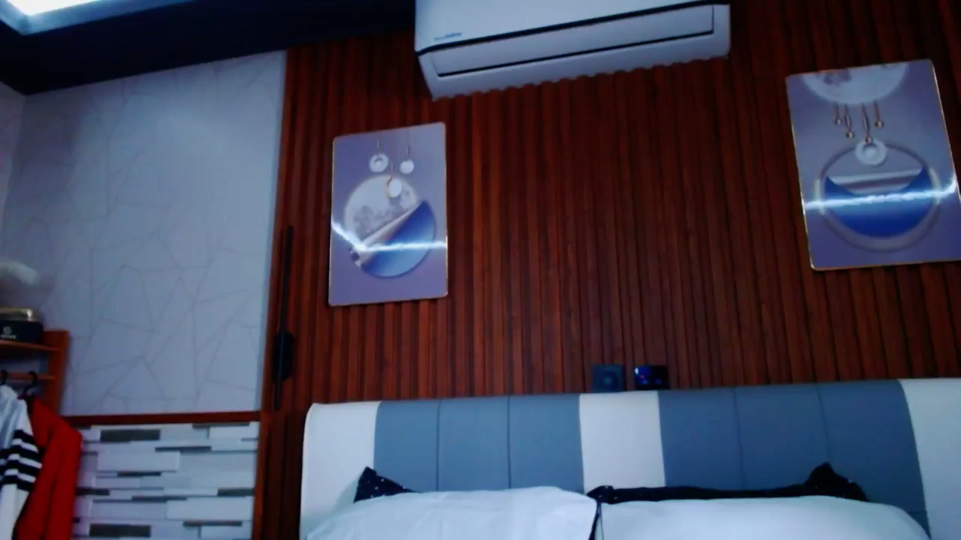 Gallery image thumbnail from SweetOne_4u's myfreecams stream on, 08/14/2024, 23:37 image 20 of 20