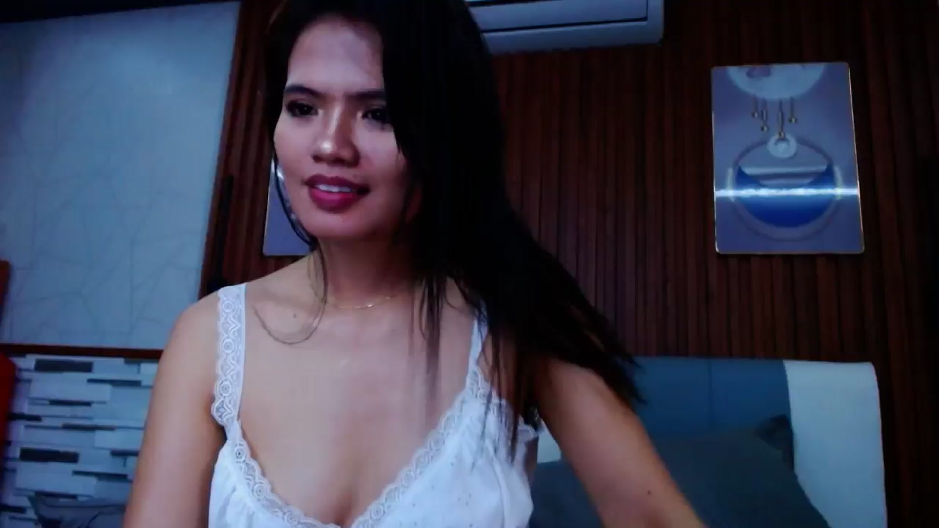 Gallery image thumbnail from SweetOne_4u's myfreecams stream on, 08/28/2024, 23:55 image 1 of 20
