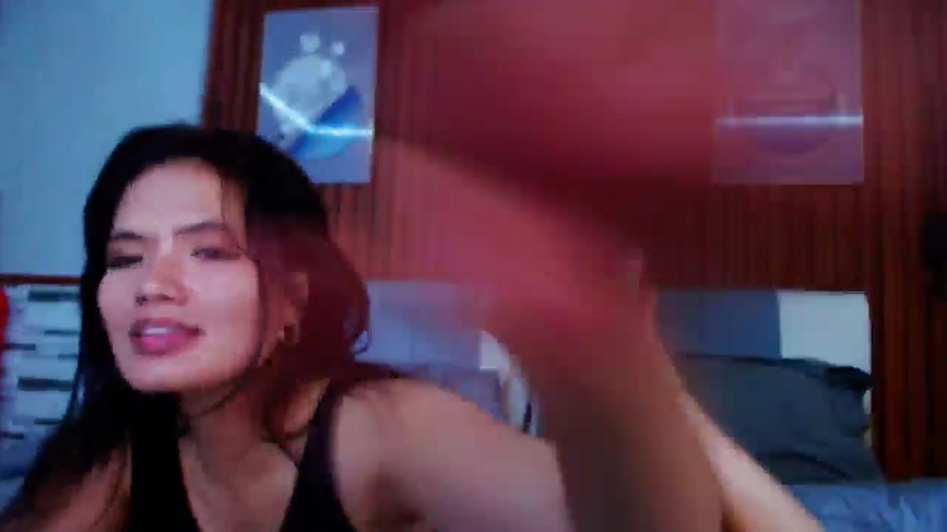 Gallery image thumbnail from SweetOne_4u's myfreecams stream on, 08/30/2024, 24:00 image 12 of 20