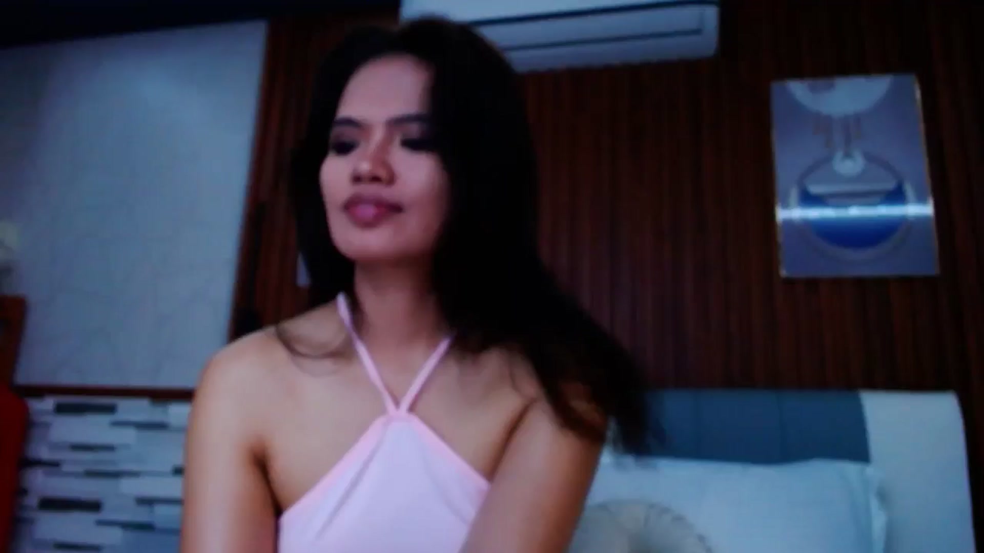 Gallery image thumbnail from SweetOne_4u's myfreecams stream on, 09/01/2024, 22:01 image 8 of 20